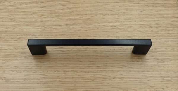 Uchwyt meblowy 2576-256 czarny - obrazek 3