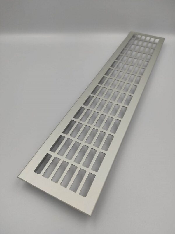 Kratka wentylacyjna aluminium 100x505 - obrazek 2