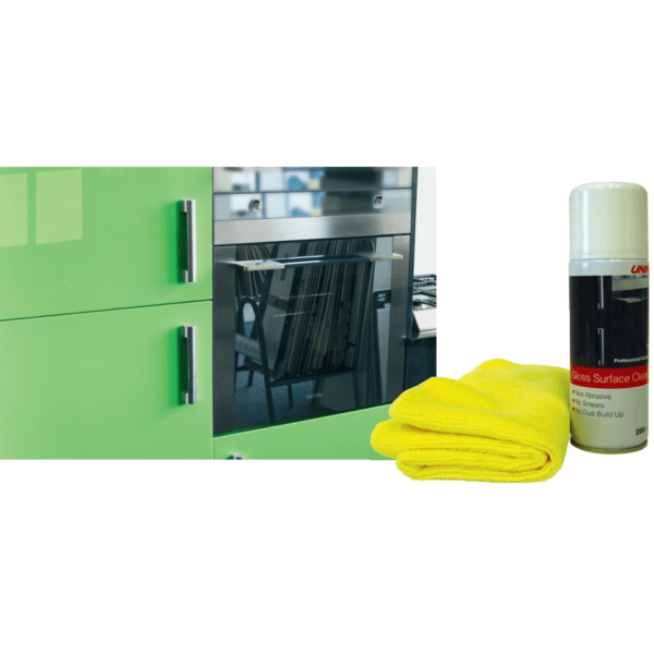 Gloss Cleaner - środek do powierzchni wysokopołyskowych - obrazek 2